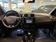 RENAULT SANDERO 1.6 STEPWAY RIP CURL 8V AUTOMATIZADO 2016/2017 LUIGGI AUTOMÓVEIS CARLOS BARBOSA / Carros no Vale