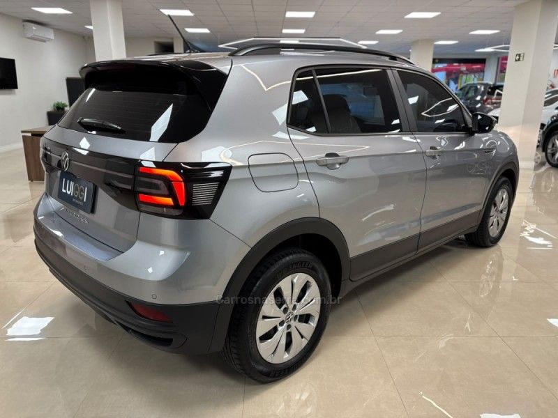 VOLKSWAGEN T-CROSS 1.0 TSI 200 SENSE 2023/2024 LUIGGI AUTOMÓVEIS CARLOS BARBOSA / Carros no Vale