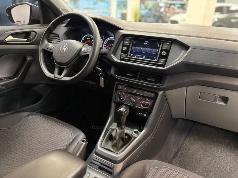VOLKSWAGEN T-CROSS 1.0 TSI 200 SENSE 2023/2024 LUIGGI AUTOMÓVEIS CARLOS BARBOSA / Carros no Vale