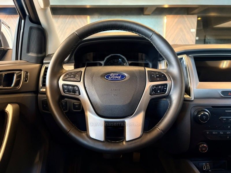 FORD RANGER 3.2 LIMITED 4X4 CD 20V 2019/2019 AUTOGRIF MOTORS CAMPO BOM / Carros no Vale FORD RANGER 3.2 LIMITED 4X4 CD 20V 2019/2019 AUTOGRIF MOTORS CAMPO BOM / Carros no Vale