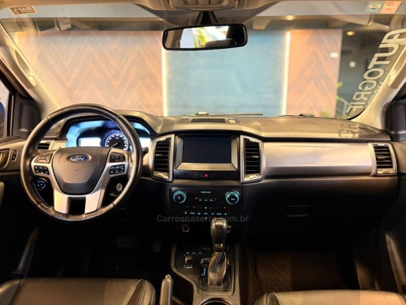 FORD RANGER 3.2 XLT 4X4 CD 20V 2021/2022 AUTOGRIF MOTORS CAMPO BOM / Carros no Vale
