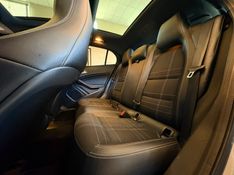 MERCEDES-BENZ GLA 200 1.6 CGI VISION BLACK EDITION 16V TURBO 2015/2015 AUTOGRIF MOTORS CAMPO BOM / Carros no Vale