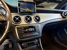 MERCEDES-BENZ GLA 200 1.6 CGI VISION BLACK EDITION 16V TURBO 2015/2015 AUTOGRIF MOTORS CAMPO BOM / Carros no Vale