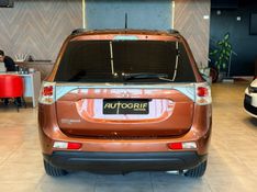 MITSUBISHI OUTLANDER 2.0 16V 2015/2015 AUTOGRIF MOTORS CAMPO BOM / Carros no Vale
