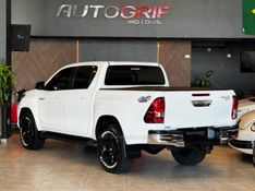 TOYOTA HILUX 2.8 SRV 4X4 CD 16V 2017/2017 AUTOGRIF MOTORS CAMPO BOM / Carros no Vale