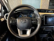 TOYOTA HILUX 2.8 SRV 4X4 CD 16V 2017/2017 AUTOGRIF MOTORS CAMPO BOM / Carros no Vale