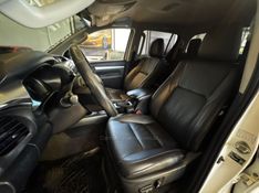 TOYOTA HILUX 2.8 SRV 4X4 CD 16V 2017/2017 AUTOGRIF MOTORS CAMPO BOM / Carros no Vale