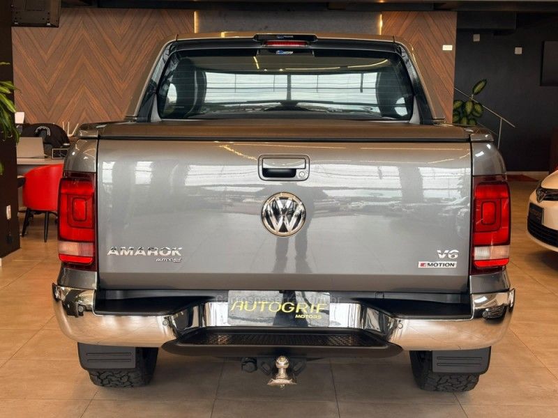 VOLKSWAGEN AMAROK 3.0 V6 EXTREME CD 4X4 AUTOMÁTICO 2021/2021 AUTOGRIF MOTORS CAMPO BOM / Carros no Vale VOLKSWAGEN AMAROK 3.0 V6 EXTREME CD 4X4 AUTOMÁTICO 2021/2021 AUTOGRIF MOTORS CAMPO BOM / Carros no Vale