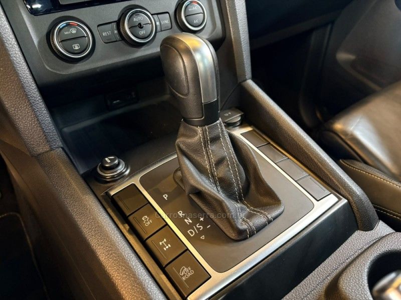 VOLKSWAGEN AMAROK 3.0 V6 EXTREME CD 4X4 AUTOMÁTICO 2021/2021 AUTOGRIF MOTORS CAMPO BOM / Carros no Vale VOLKSWAGEN AMAROK 3.0 V6 EXTREME CD 4X4 AUTOMÁTICO 2021/2021 AUTOGRIF MOTORS CAMPO BOM / Carros no Vale