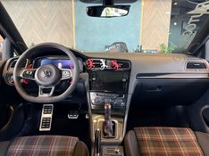VOLKSWAGEN GOLF 2.0 TSI GTI 16V TURBO 2017/2017 AUTOGRIF MOTORS CAMPO BOM / Carros no Vale