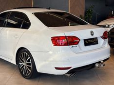 VOLKSWAGEN JETTA 2.0 TSI HIGHLINE 211CV TIPTRONIC 2014/2014 AUTOGRIF MOTORS CAMPO BOM / Carros no Vale