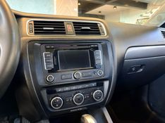 VOLKSWAGEN JETTA 2.0 TSI HIGHLINE 211CV TIPTRONIC 2014/2014 AUTOGRIF MOTORS CAMPO BOM / Carros no Vale