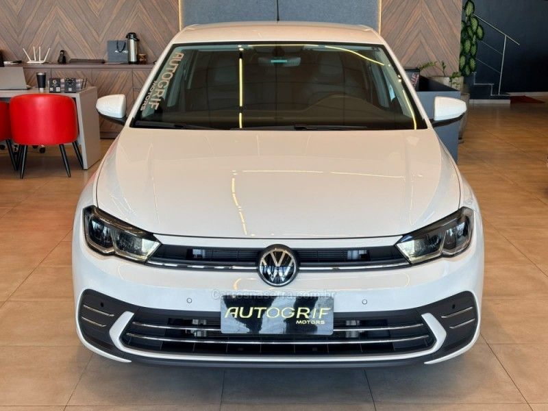 VOLKSWAGEN POLO 1.0200 TSI HIGHLINE 2025/2025 AUTOGRIF MOTORS CAMPO BOM / Carros no Vale