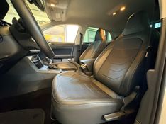VOLKSWAGEN POLO 1.0200 TSI HIGHLINE 2025/2025 AUTOGRIF MOTORS CAMPO BOM / Carros no Vale