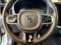 VOLVO XC60 2.0 T8 R DESIGN HYBRID 2020/2020 AUTOGRIF MOTORS CAMPO BOM / Carros no Vale