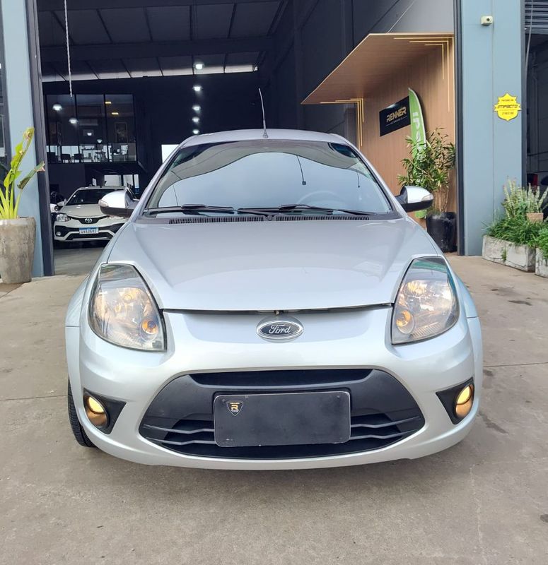 Ford Ka 1.0 8V/ 8V ST 3p 2013/2013 RENNER AUTOMÓVEIS LAJEADO / Carros no Vale Ford Ka 1.0 8V/ 8V ST 3p 2013/2013 RENNER AUTOMÓVEIS LAJEADO / Carros no Vale
