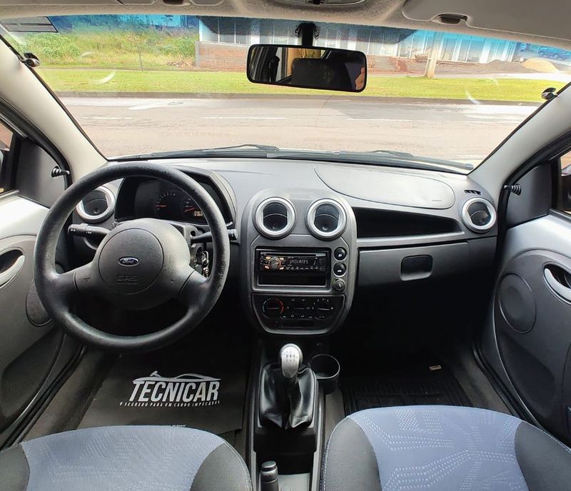 Ford Ka 1.0 8V/ 8V ST 3p 2013/2013 RENNER AUTOMÓVEIS LAJEADO / Carros no Vale Ford Ka 1.0 8V/ 8V ST 3p 2013/2013 RENNER AUTOMÓVEIS LAJEADO / Carros no Vale