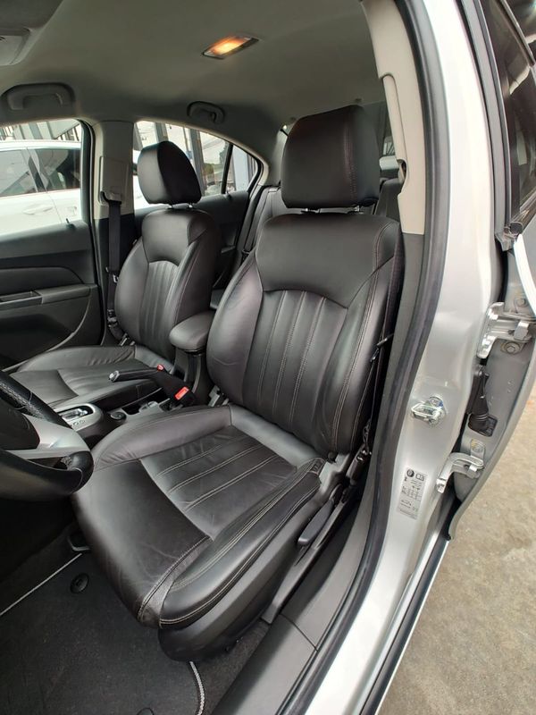 CHEVROLET CRUZE LT 1.8 16V FlexPower 2016/2016 RENNER AUTOMÓVEIS LAJEADO / Carros no Vale CHEVROLET CRUZE LT 1.8 16V FlexPower 2016/2016 RENNER AUTOMÓVEIS LAJEADO / Carros no Vale