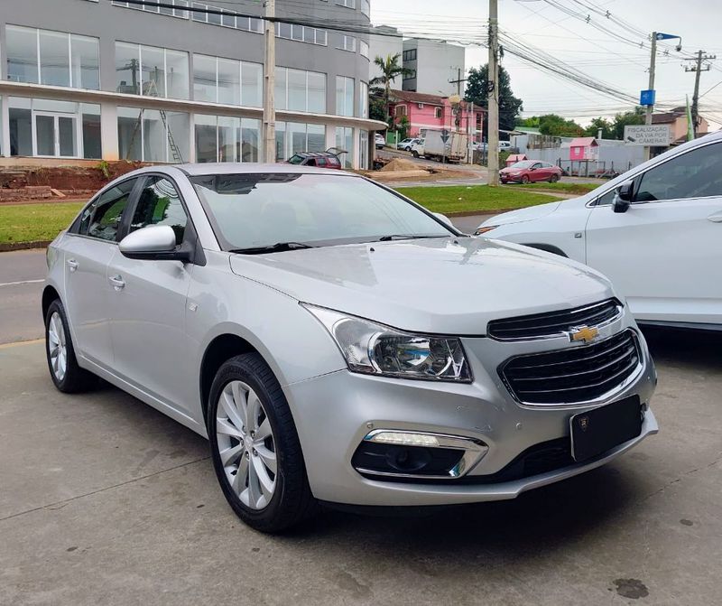 CHEVROLET CRUZE LT 1.8 16V FlexPower 2016/2016 RENNER AUTOMÓVEIS LAJEADO / Carros no Vale CHEVROLET CRUZE LT 1.8 16V FlexPower 2016/2016 RENNER AUTOMÓVEIS LAJEADO / Carros no Vale