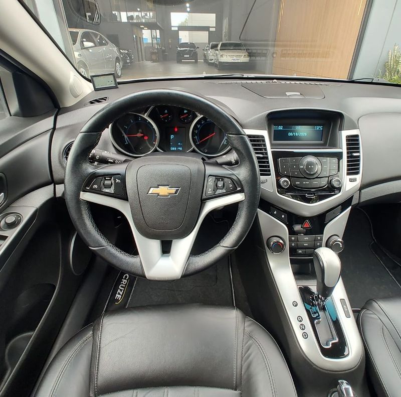 CHEVROLET CRUZE LT 1.8 16V FlexPower 2016/2016 RENNER AUTOMÓVEIS LAJEADO / Carros no Vale CHEVROLET CRUZE LT 1.8 16V FlexPower 2016/2016 RENNER AUTOMÓVEIS LAJEADO / Carros no Vale