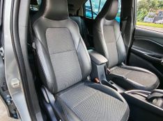 CHEVROLET ONIX HATCH LTZ 1.0 12V TB 2025/2025 RENNER AUTOMÓVEIS LAJEADO / Carros no Vale