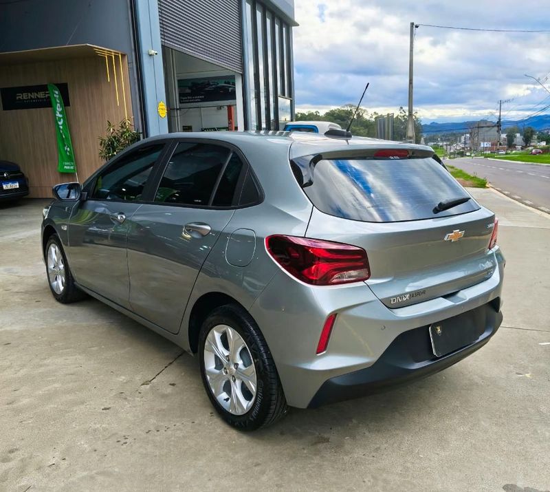 CHEVROLET ONIX HATCH LTZ 1.0 12V TB 2025/2025 RENNER AUTOMÓVEIS LAJEADO / Carros no Vale