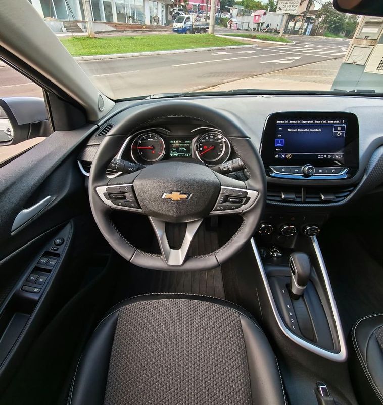CHEVROLET ONIX HATCH LTZ 1.0 12V TB 2025/2025 RENNER AUTOMÓVEIS LAJEADO / Carros no Vale