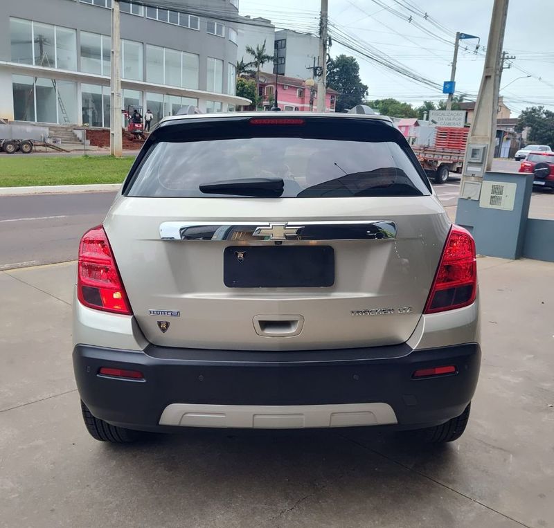 CHEVROLET TRACKER LTZ 1.8 16V 4×2 2015/2015 RENNER AUTOMÓVEIS LAJEADO / Carros no Vale