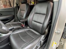 CHEVROLET TRACKER LTZ 1.8 16V 4×2 2015/2015 RENNER AUTOMÓVEIS LAJEADO / Carros no Vale