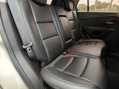 CHEVROLET TRACKER LTZ 1.8 16V 4×2 2015/2015 RENNER AUTOMÓVEIS LAJEADO / Carros no Vale