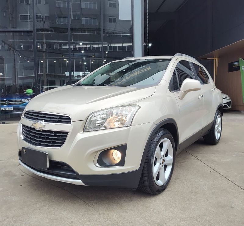 CHEVROLET TRACKER LTZ 1.8 16V 4×2 2015/2015 RENNER AUTOMÓVEIS LAJEADO / Carros no Vale