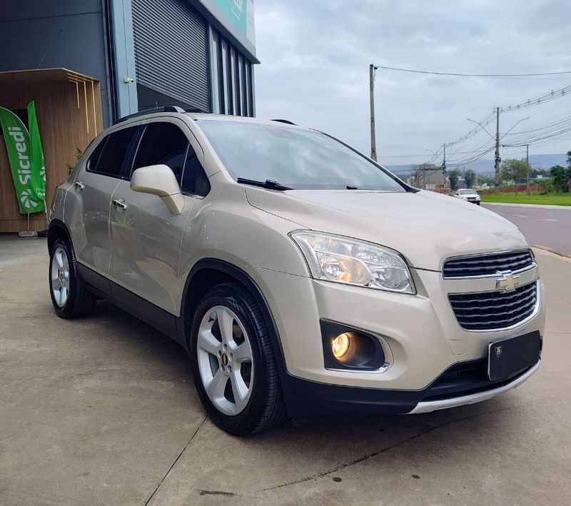 CHEVROLET TRACKER LTZ 1.8 16V 4×2 2015/2015 RENNER AUTOMÓVEIS LAJEADO / Carros no Vale