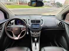 CHEVROLET TRACKER LTZ 1.8 16V 4×2 2015/2015 RENNER AUTOMÓVEIS LAJEADO / Carros no Vale