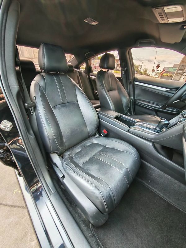 Honda Civic Sedan EXL 2.0 16V 2018/2018 RENNER AUTOMÓVEIS LAJEADO / Carros no Vale Honda Civic Sedan EXL 2.0 16V 2018/2018 RENNER AUTOMÓVEIS LAJEADO / Carros no Vale