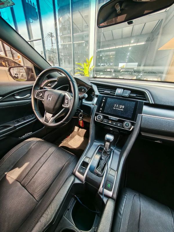Honda Civic Sedan EXL 2.0 16V 2018/2018 RENNER AUTOMÓVEIS LAJEADO / Carros no Vale Honda Civic Sedan EXL 2.0 16V 2018/2018 RENNER AUTOMÓVEIS LAJEADO / Carros no Vale