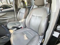 Toyota Corolla XEi 1.8/ 16V 2009/2010 RENNER AUTOMÓVEIS LAJEADO / Carros no Vale