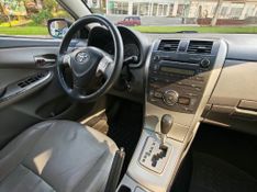 Toyota Corolla XEi 1.8/ 16V 2009/2010 RENNER AUTOMÓVEIS LAJEADO / Carros no Vale