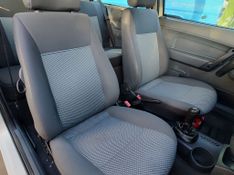 VOLKSWAGEN Gol City (Trend) 1.0 Mi Total 8V 2013/2014 RENNER AUTOMÓVEIS LAJEADO / Carros no Vale