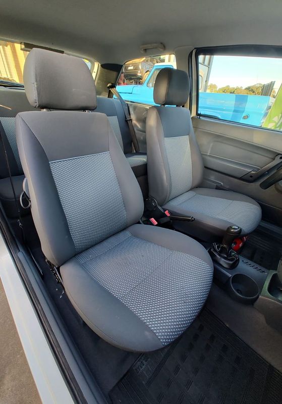 VOLKSWAGEN Gol City (Trend) 1.0 Mi Total 8V 2013/2014 RENNER AUTOMÓVEIS LAJEADO / Carros no Vale