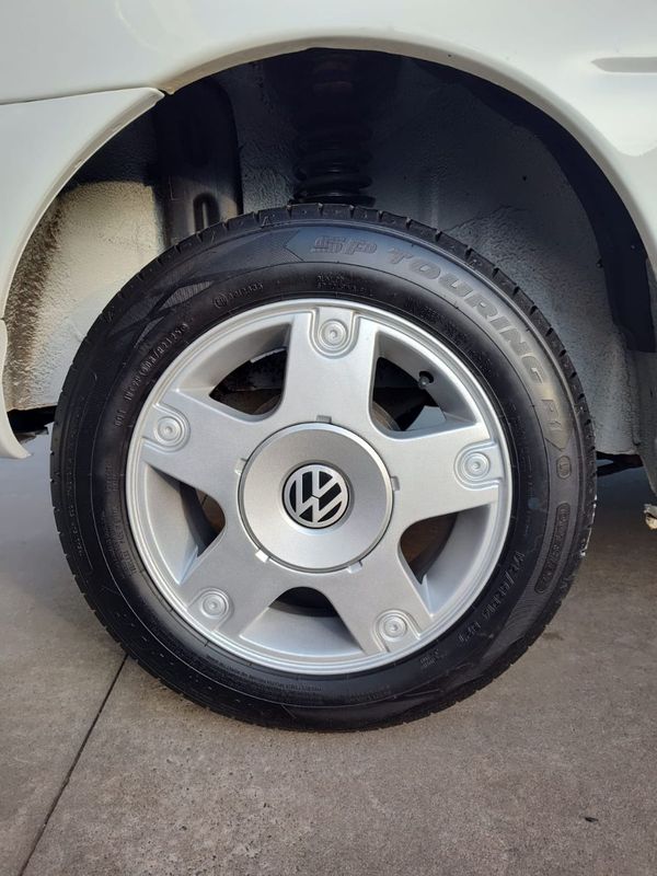 VOLKSWAGEN Gol City (Trend) 1.0 Mi Total 8V 2013/2014 RENNER AUTOMÓVEIS LAJEADO / Carros no Vale