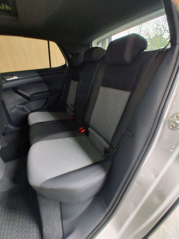 VOLKSWAGEN T-Cross Comfor 200 TSI 1.0 2019/2020 RENNER AUTOMÓVEIS LAJEADO / Carros no Vale VOLKSWAGEN T-Cross Comfor 200 TSI 1.0 2019/2020 RENNER AUTOMÓVEIS LAJEADO / Carros no Vale