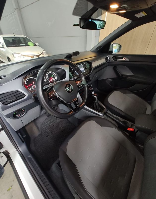 VOLKSWAGEN T-Cross Comfor 200 TSI 1.0 2019/2020 RENNER AUTOMÓVEIS LAJEADO / Carros no Vale VOLKSWAGEN T-Cross Comfor 200 TSI 1.0 2019/2020 RENNER AUTOMÓVEIS LAJEADO / Carros no Vale