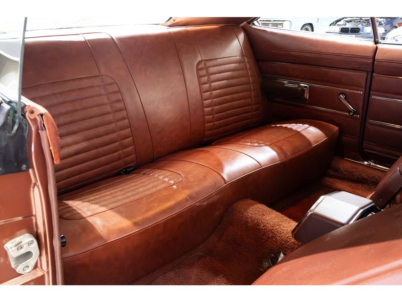 DODGE CHARGER R/T V8 1970/1970 PASTORE CAR COLLECTION BENTO GONÇALVES / Carros no Vale