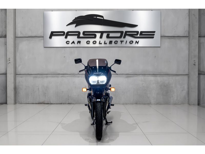 HONDA CBX 750 FOUR CBX 750 FOUR 1988/1988 PASTORE CAR COLLECTION BENTO GONÇALVES / Carros no Vale