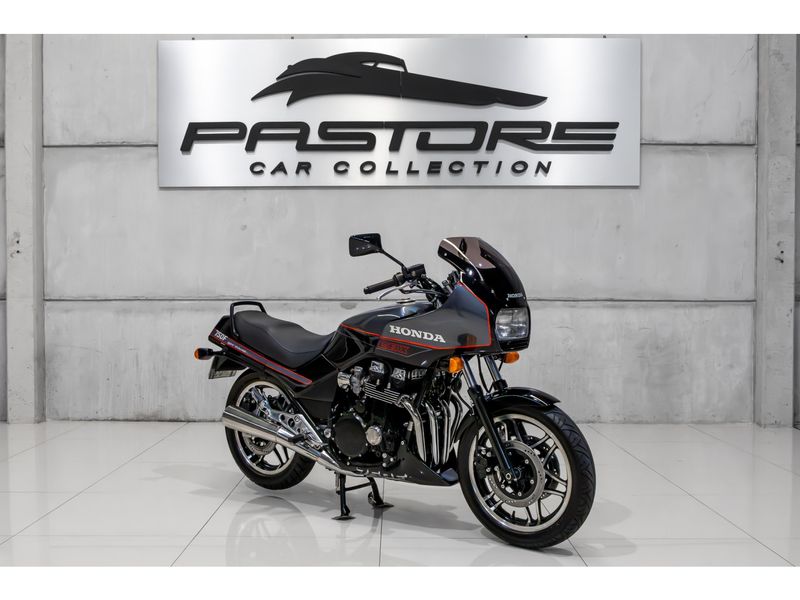 HONDA CBX 750 FOUR CBX 750 FOUR 1988/1988 PASTORE CAR COLLECTION BENTO GONÇALVES / Carros no Vale