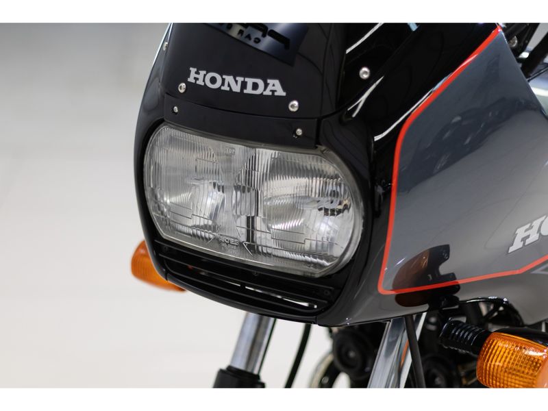 HONDA CBX 750 FOUR CBX 750 FOUR 1988/1988 PASTORE CAR COLLECTION BENTO GONÇALVES / Carros no Vale