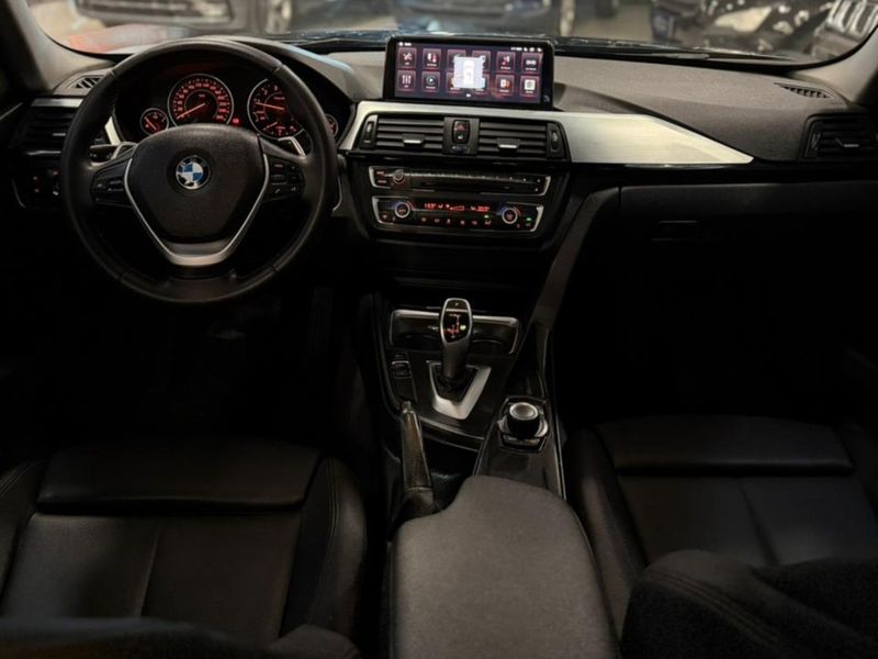 BMW 320i 2.0 16V TURBO ACTIVE 2015/2015 LEHMEN VEÍCULOS VENÂNCIO AIRES / Carros no Vale