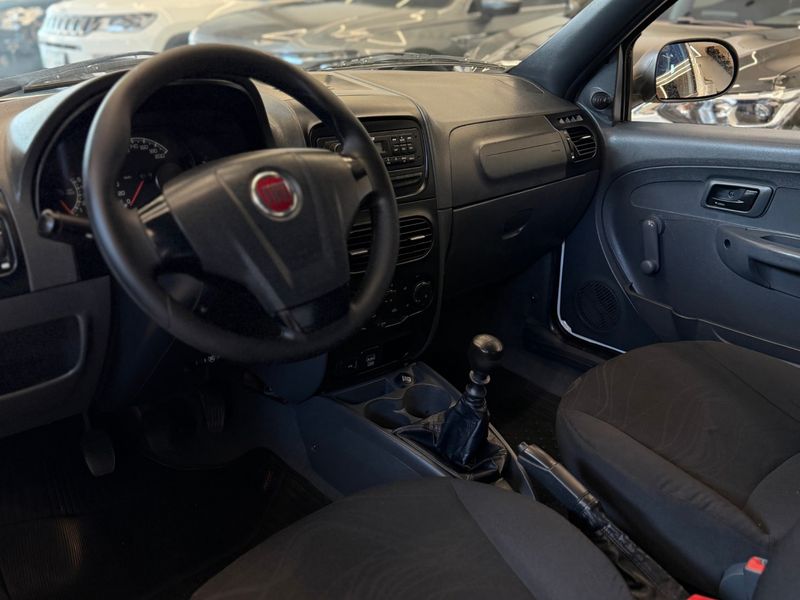 FIAT STRADA 1.4 MPI HARD WORKING CE 8V 2017/2018 LEHMEN VEÍCULOS VENÂNCIO AIRES / Carros no Vale