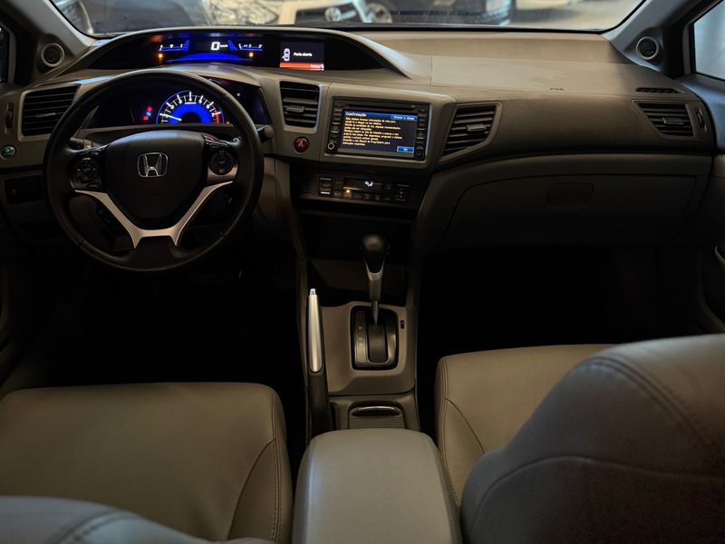 HONDA CIVIC 1.8 EXS 16V 2012/2012 LEHMEN VEÍCULOS VENÂNCIO AIRES / Carros no Vale