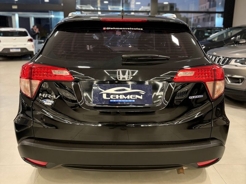 HONDA HR-V 1.8 16V EX 2015/2016 LEHMEN VEÍCULOS VENÂNCIO AIRES / Carros no Vale HONDA HR-V 1.8 16V EX 2015/2016 LEHMEN VEÍCULOS VENÂNCIO AIRES / Carros no Vale